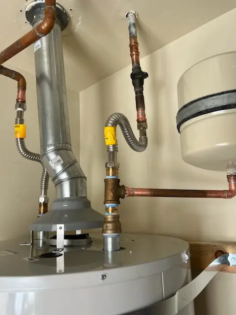 Water heater installation and plumbing repair in Paw Paw